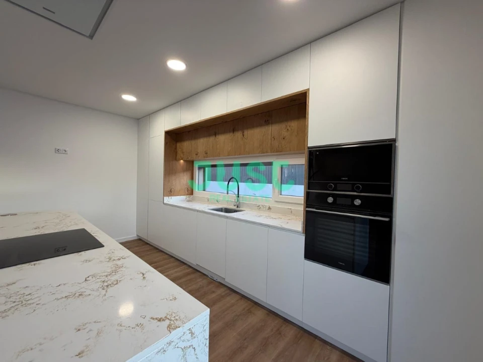 Moradia T3 para Venda em Fernao Ferro Foto 10