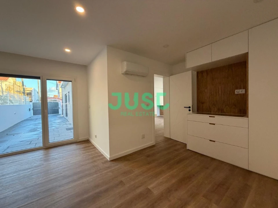 Moradia T3 para Venda em Fernao Ferro Foto 15