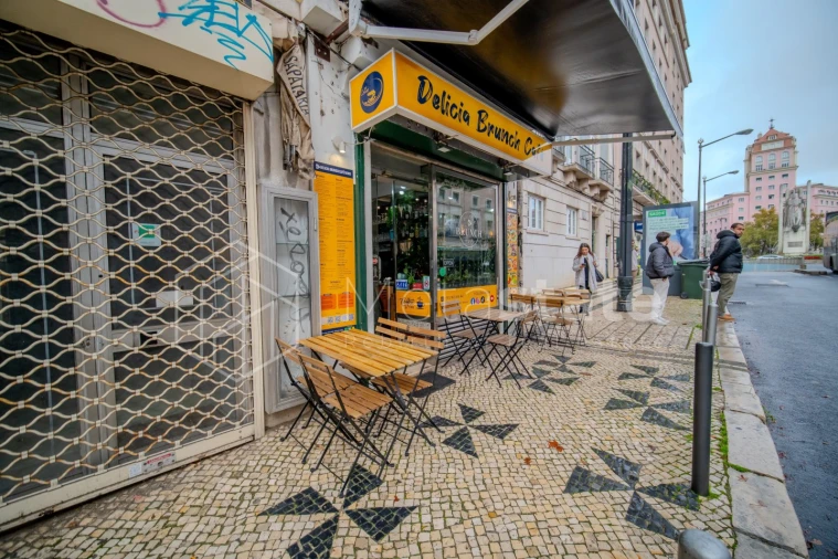 Negócio para Venda em Areeiro Foto 3