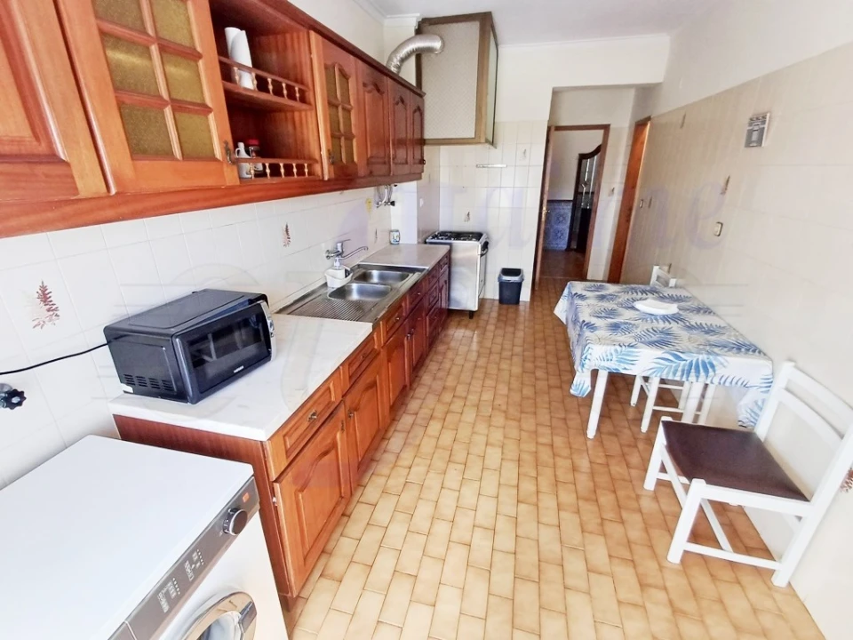 Apartamento T2 para Venda em Agualva e Mira-Sintra Foto 5
