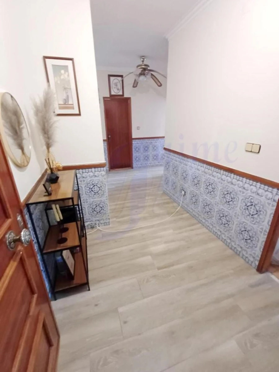 Apartamento T2 para Venda em Agualva e Mira-Sintra Foto 1