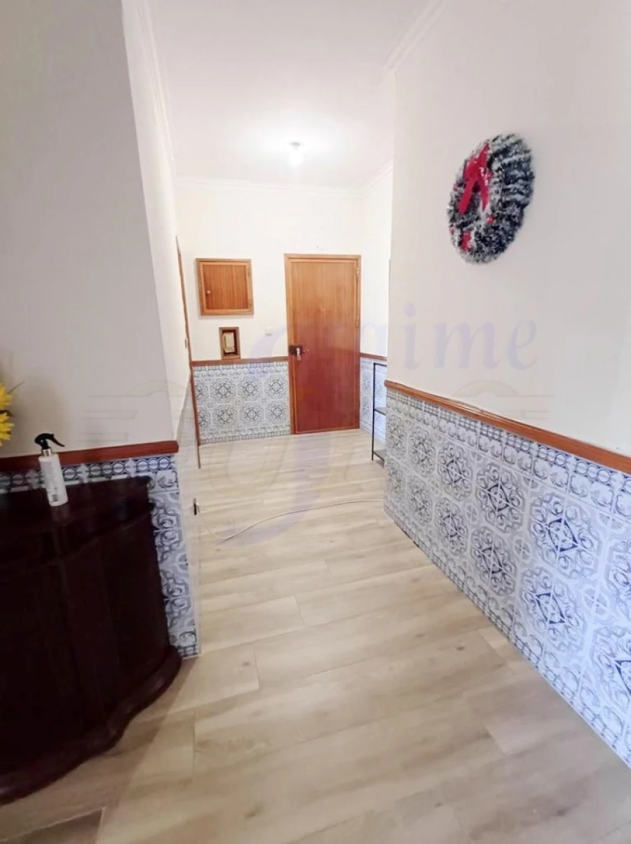 Apartamento T2 para Venda em Agualva e Mira-Sintra Foto 2