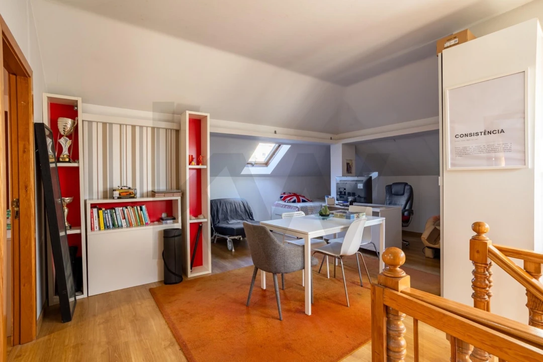 Moradia T7 para Venda em Rio de Mouro Foto 18