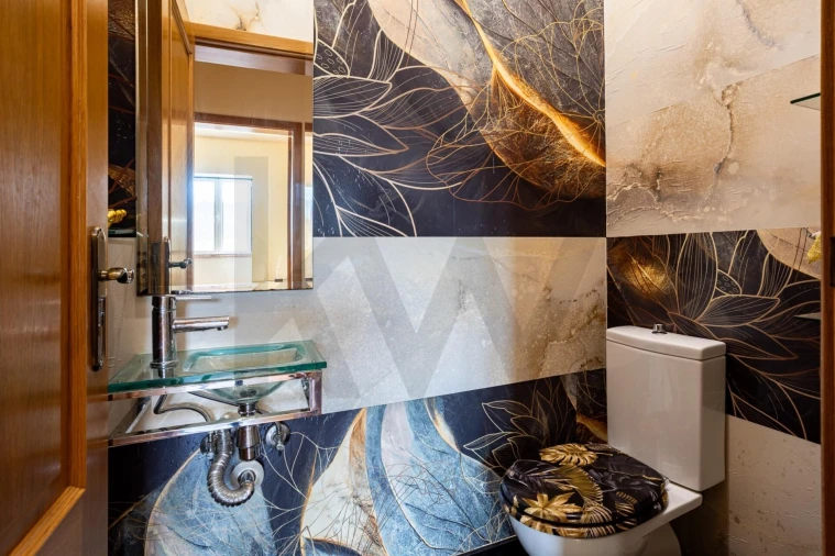 Moradia T7 para Venda em Rio de Mouro Foto 8