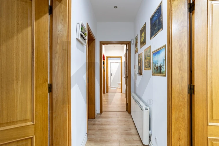 Moradia T7 para Venda em Rio de Mouro Foto 38