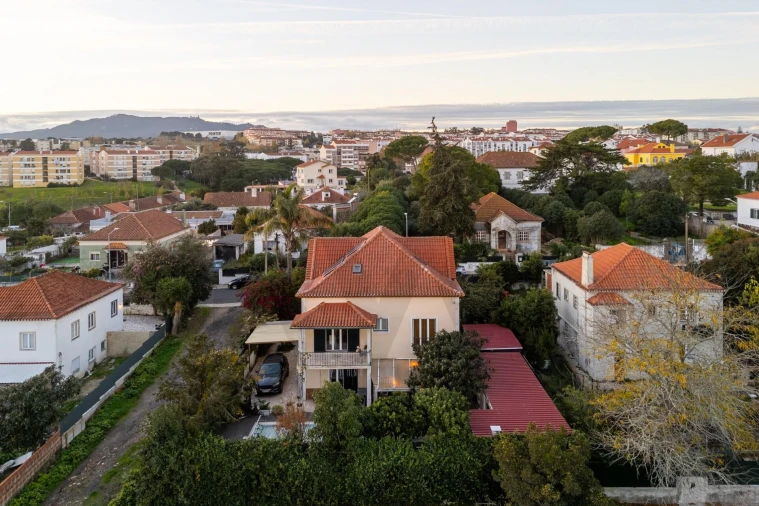 Moradia T7 para Venda em Rio de Mouro Foto 49