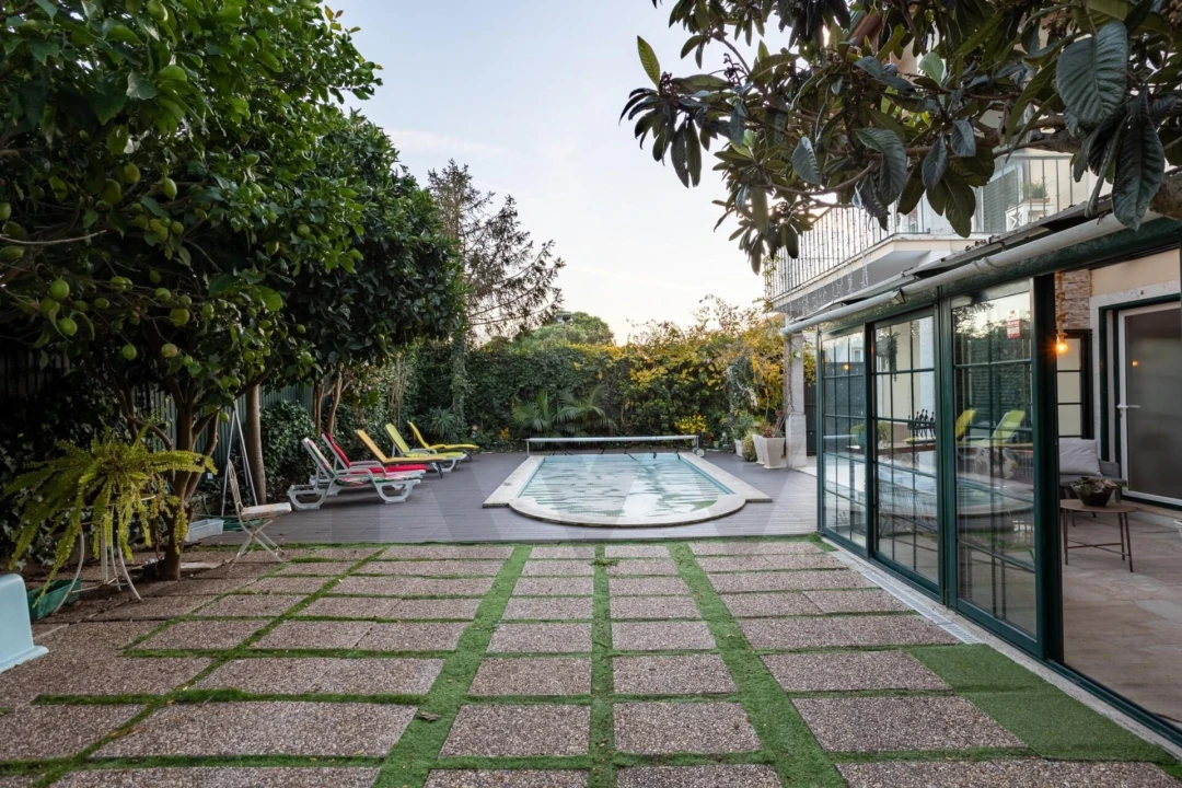 Moradia T7 para Venda em Rio de Mouro Foto 43