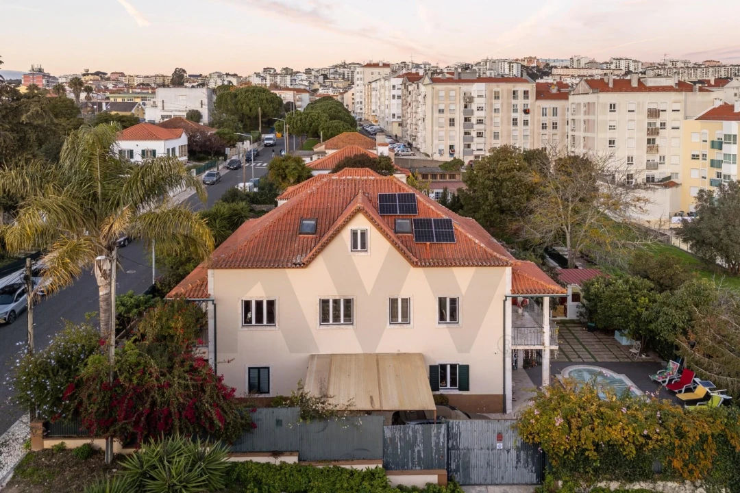 Moradia T7 para Venda em Rio de Mouro Foto 51