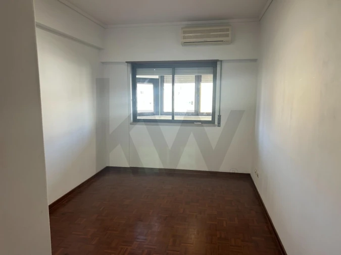 Apartamento T2 para Arrendamento em Almada, Cova da Piedade, Pragal e Cacilhas Foto 12