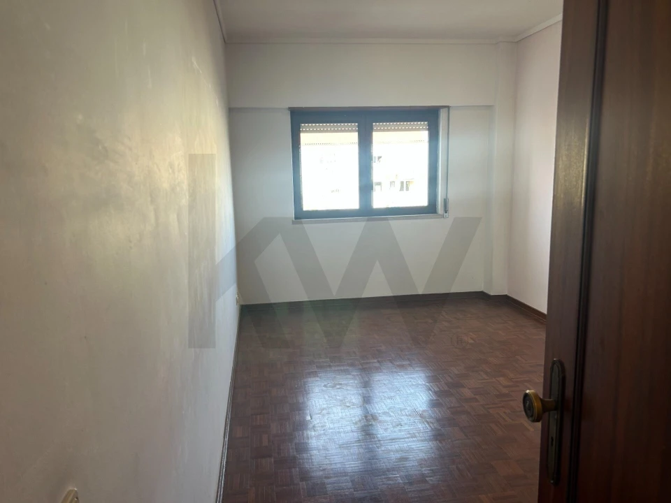 Apartamento T2 para Arrendamento em Almada, Cova da Piedade, Pragal e Cacilhas Foto 9