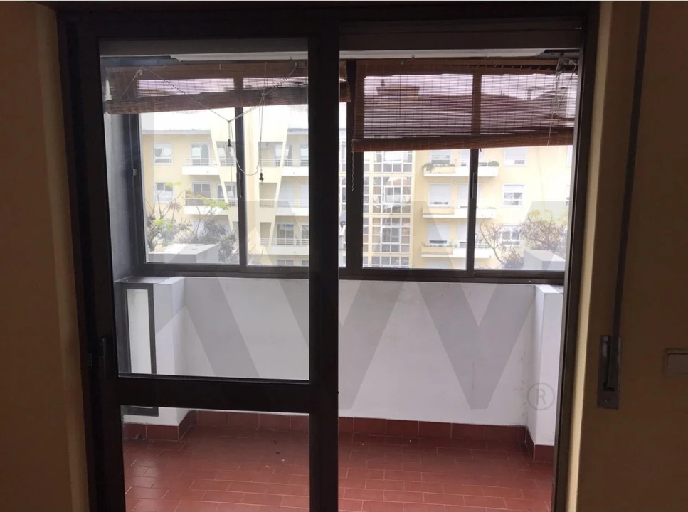 Apartamento T2 para Arrendamento em Almada, Cova da Piedade, Pragal e Cacilhas Foto 4