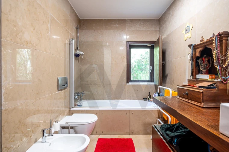 Moradia T5 para Venda em Agualva e Mira-Sintra Foto 27