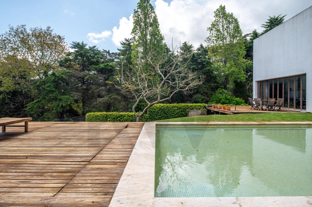 Moradia T5 para Venda em Agualva e Mira-Sintra Foto 3