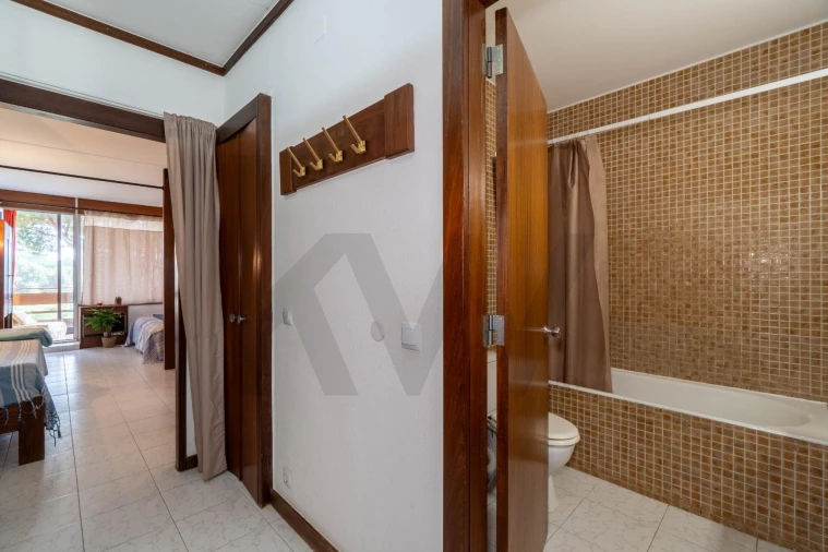 Apartamento para Venda em Quarteira Foto 23