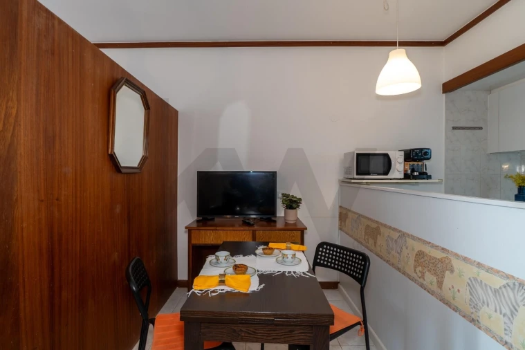 Apartamento para Venda em Quarteira Foto 18
