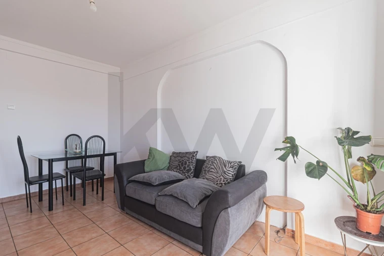 Apartamento T3 para Venda em Porto Salvo Foto 8