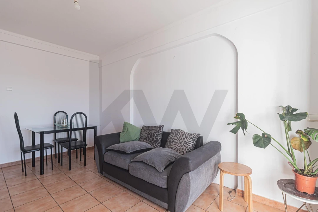 Apartamento T3 para Venda em Porto Salvo Foto 8