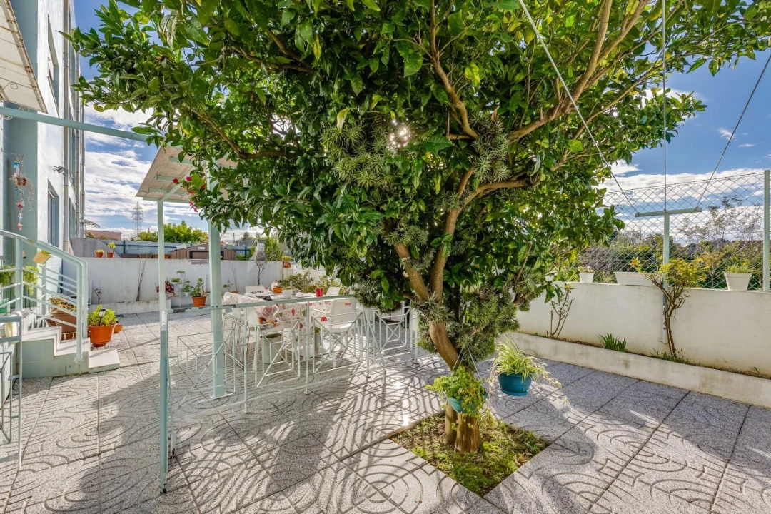 Apartamento T1 para Venda em Canelas Foto 28