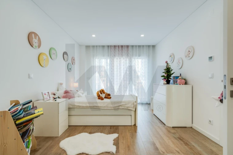 Moradia T4 para Venda em Rio de Mouro Foto 12