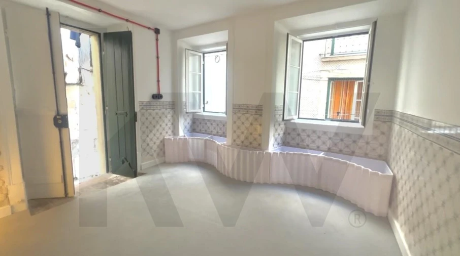 Apartamento T2 para Venda em Santa Maria Maior Foto 7