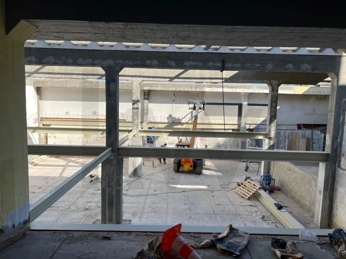 Armazém para Venda em Sacavém e Prior Velho Foto 1