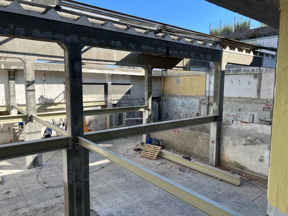 Armazém para Venda em Sacavém e Prior Velho Foto 2