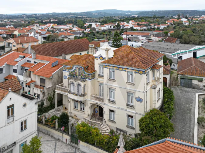 Moradia T10 para Venda em Alcanena e Vila Moreira