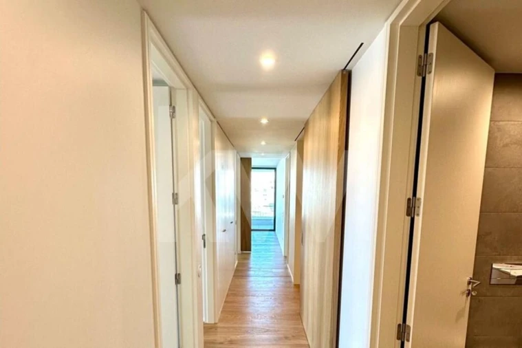 Apartamento T3 para Venda em Matosinhos e Leça da Palmeira Foto 8