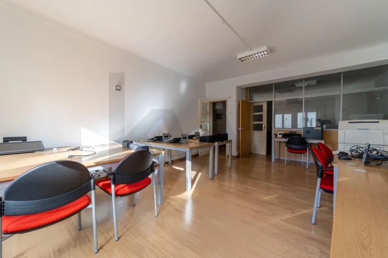 Apartamento T1 para Venda em Estrela Foto 10