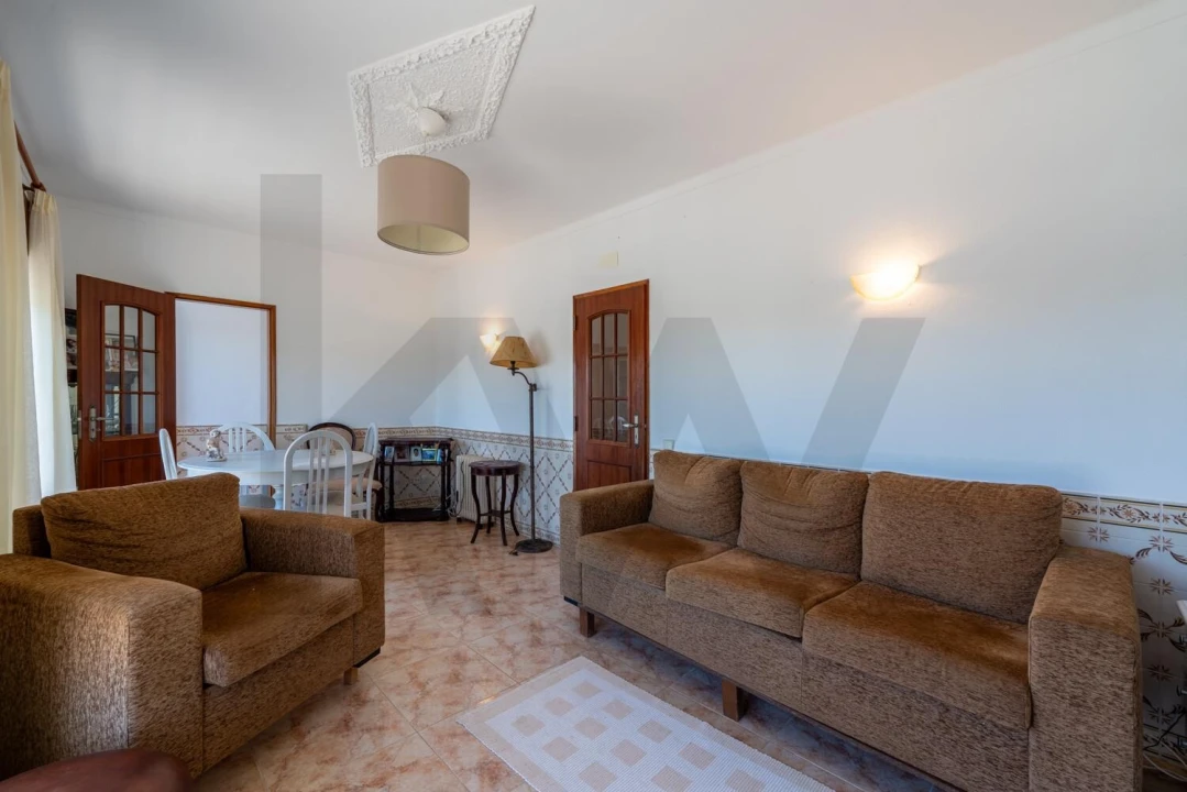 Moradia T3 para Venda em A dos Cunhados e Maceira Foto 2