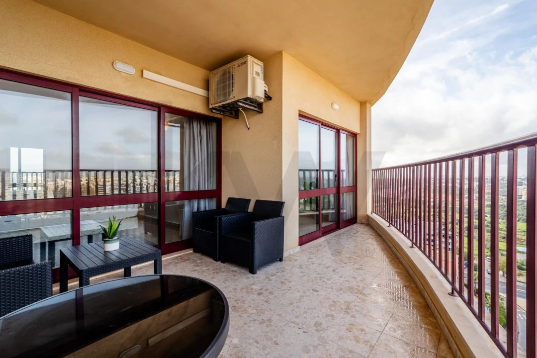 Apartamento T1 para Venda em Portimão Foto 18