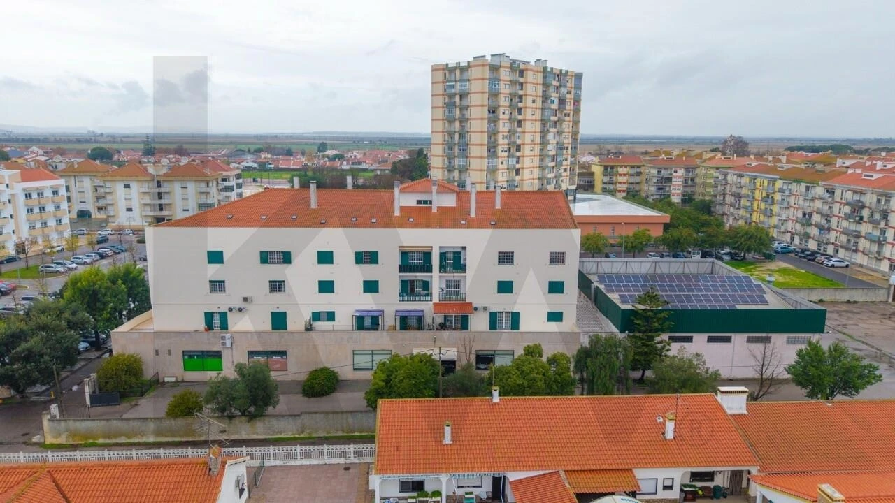 Apartamento T2 para Venda em Samora Correia Foto 40
