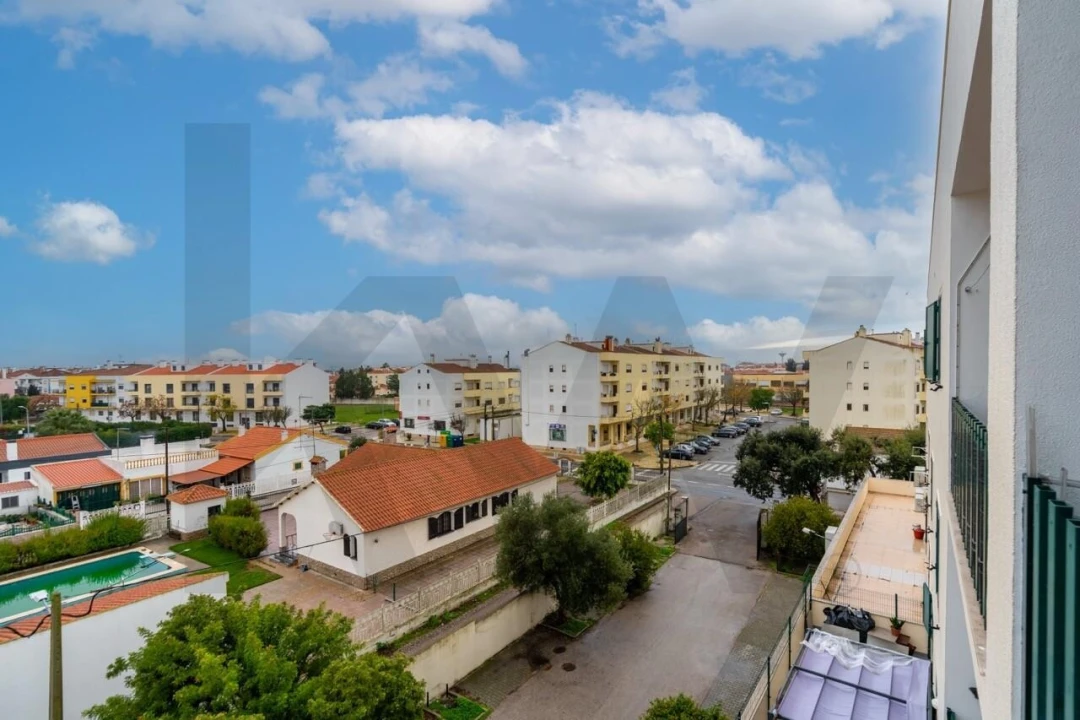 Apartamento T2 para Venda em Samora Correia Foto 30