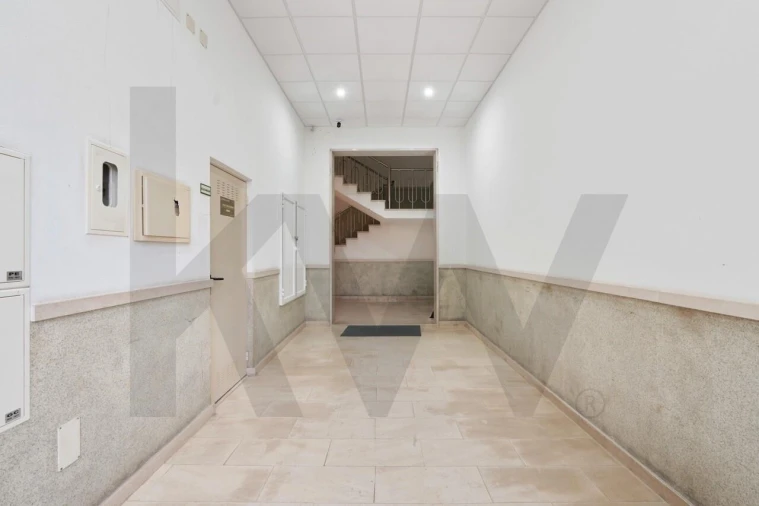 Apartamento T2 para Venda em Samora Correia Foto 41