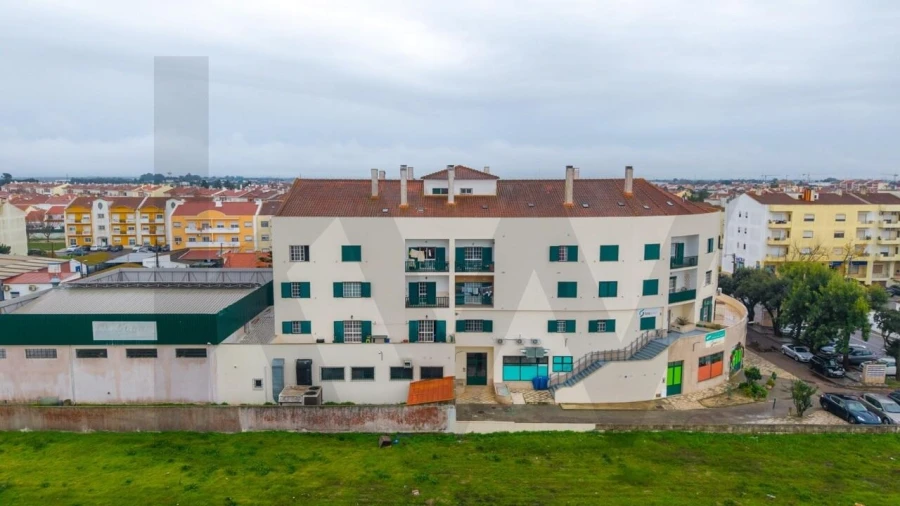 Apartamento T2 para Venda em Samora Correia Foto 37