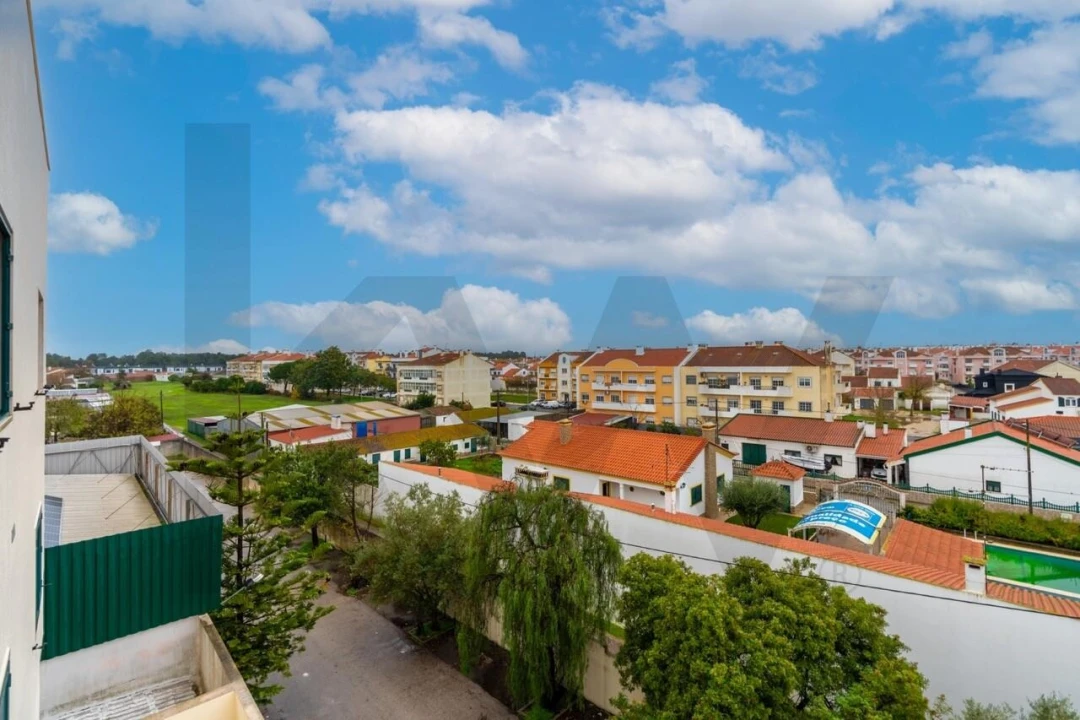 Apartamento T2 para Venda em Samora Correia Foto 28