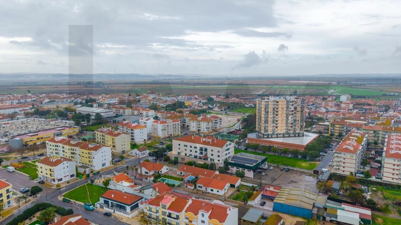 Apartamento T2 para Venda em Samora Correia Foto 34