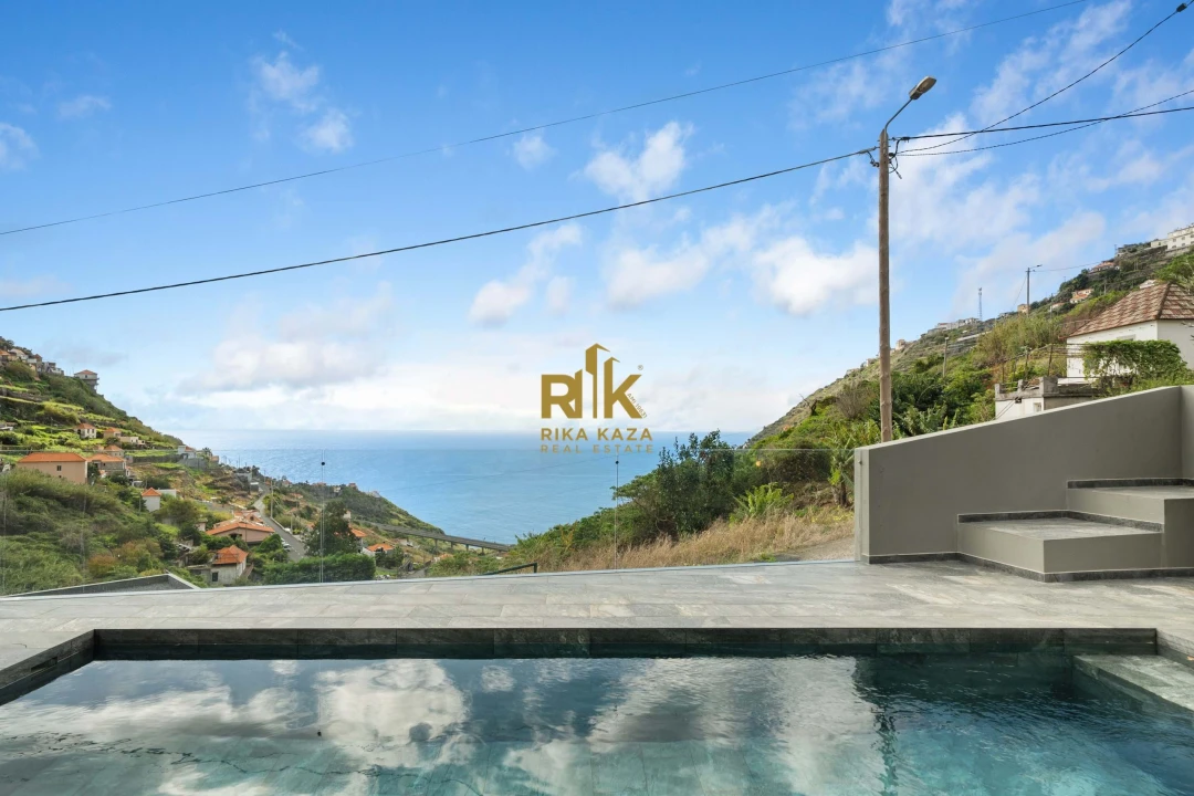 Moradia T4 para Venda em Campanario Foto 41