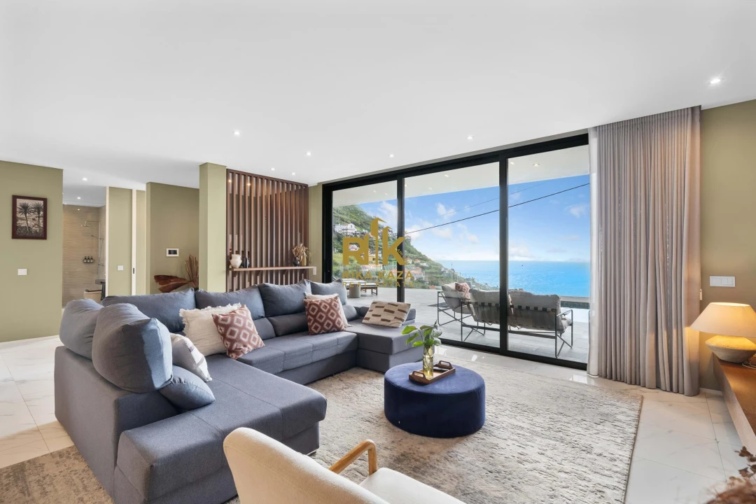 Moradia T4 para Venda em Campanario Foto 2