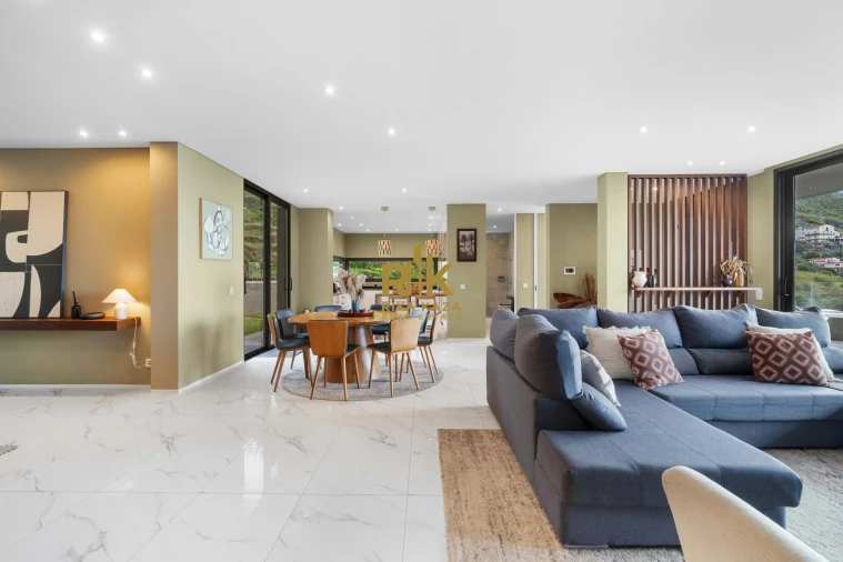 Moradia T4 para Venda em Campanario Foto 5