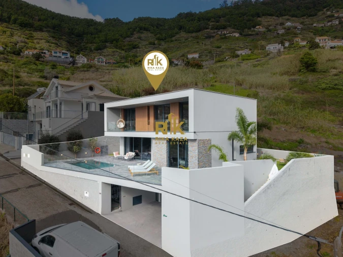 Moradia T4 para Venda em Campanario Foto 55