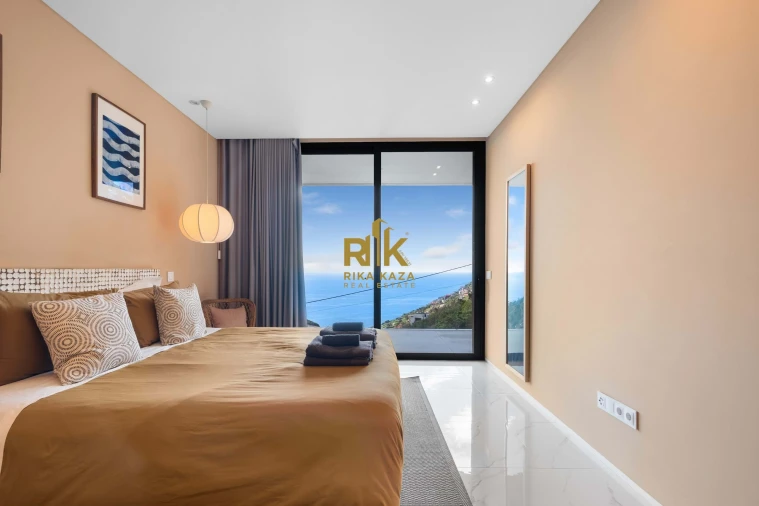 Moradia T4 para Venda em Campanario Foto 14