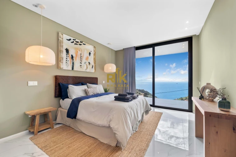 Moradia T4 para Venda em Campanario Foto 24