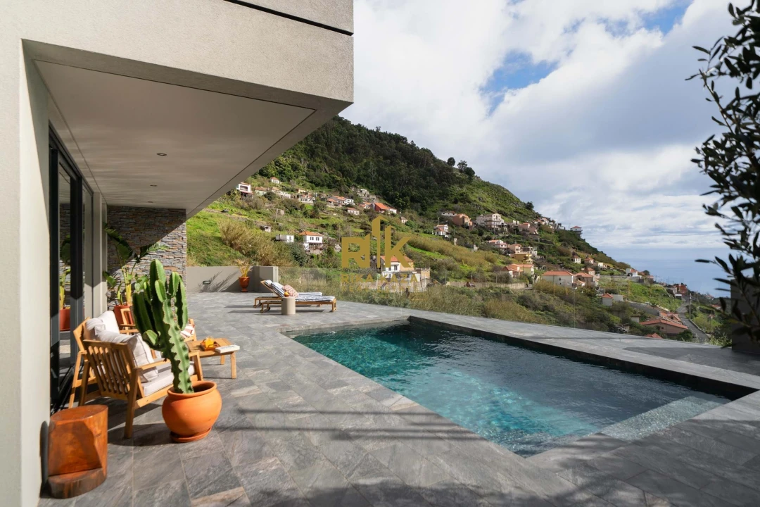 Moradia T4 para Venda em Campanario Foto 32