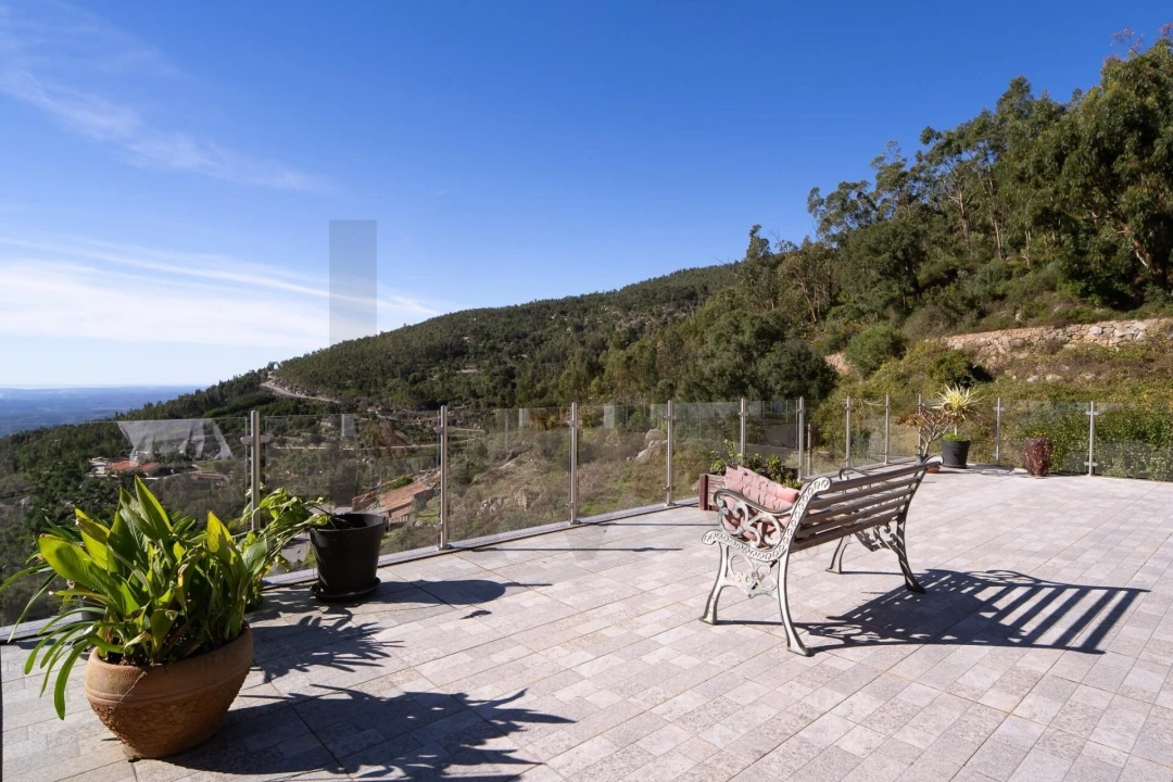 Moradia T3 para Venda em Monchique Foto 38