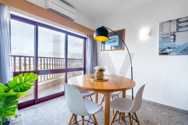 Apartamento T1 para Venda em Portimão Foto 3