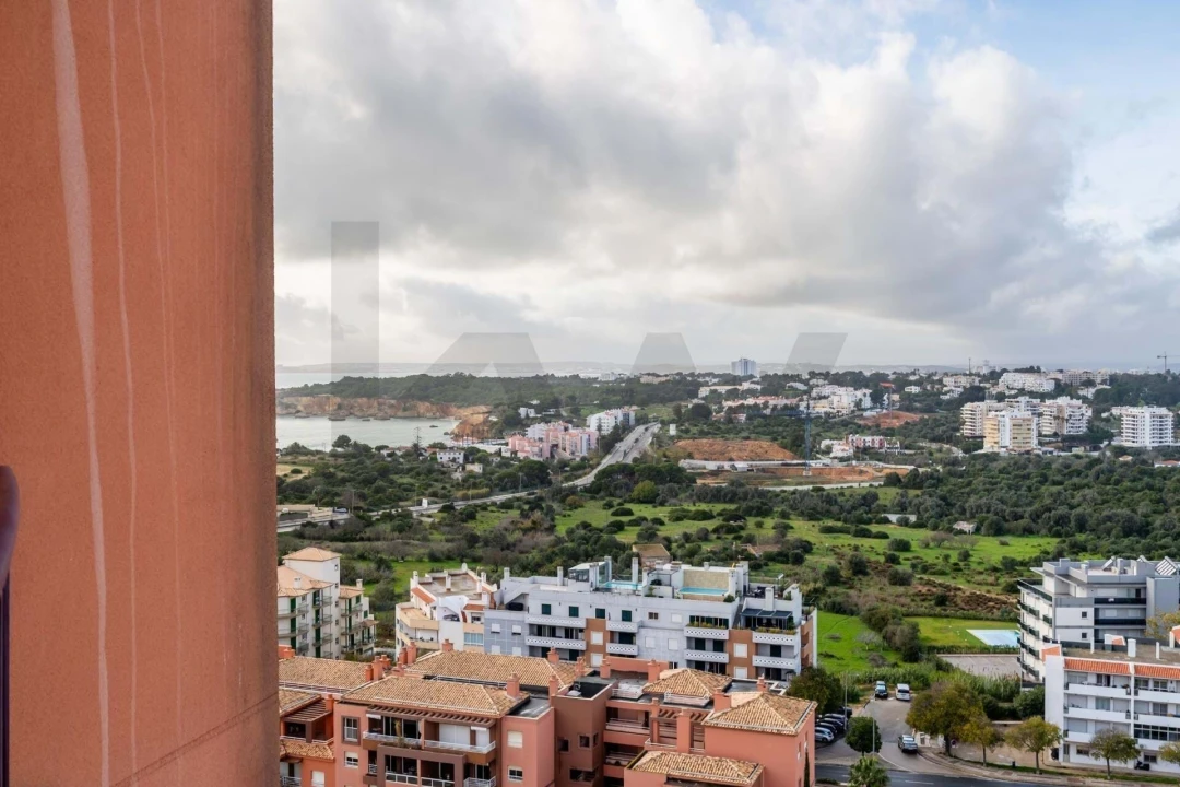 Apartamento T1 para Venda em Portimão Foto 4