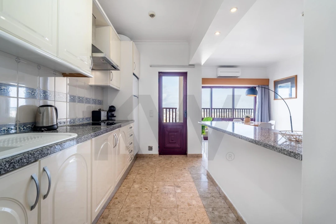 Apartamento T1 para Venda em Portimão Foto 12