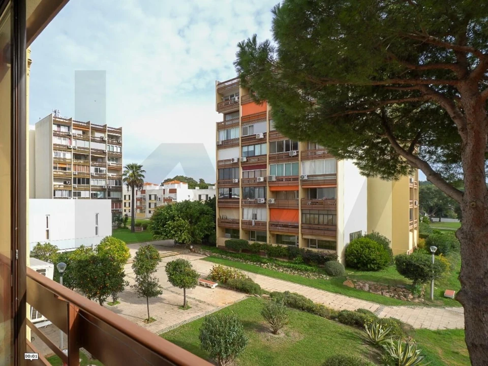 Apartamento para Venda em Quarteira Foto 28