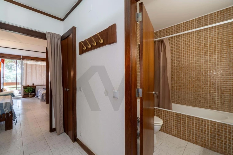 Apartamento para Venda em Quarteira Foto 23